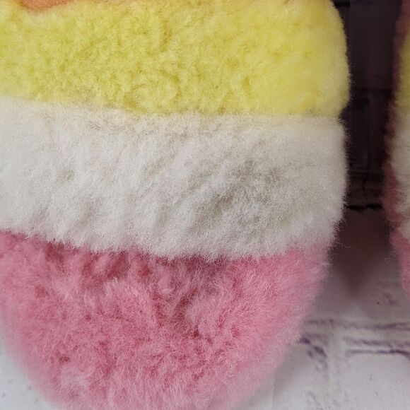 UGG Fluff Yeah Slide Stripes - Picture 8 of 10
